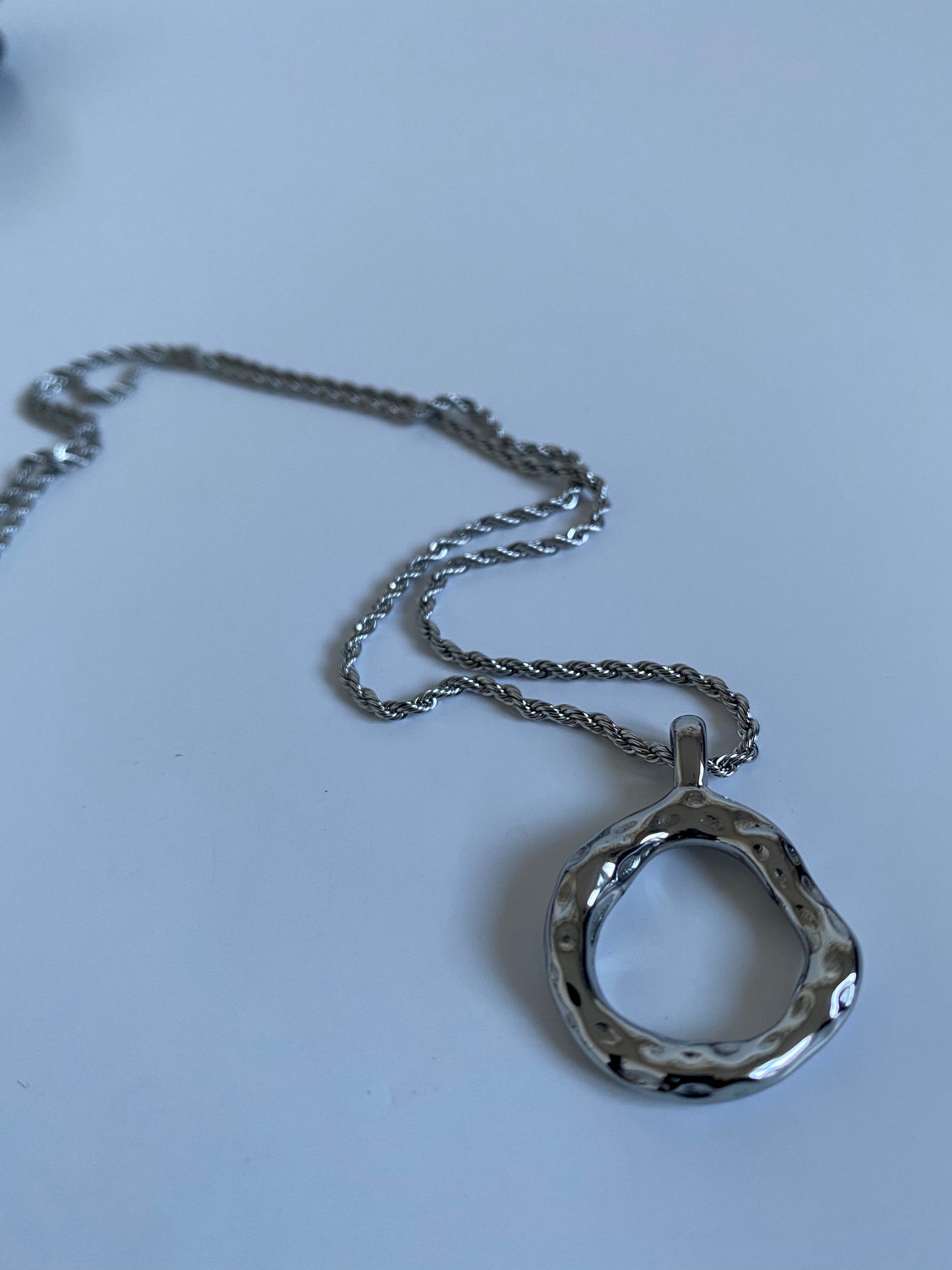 Zuriel Pendant Chain